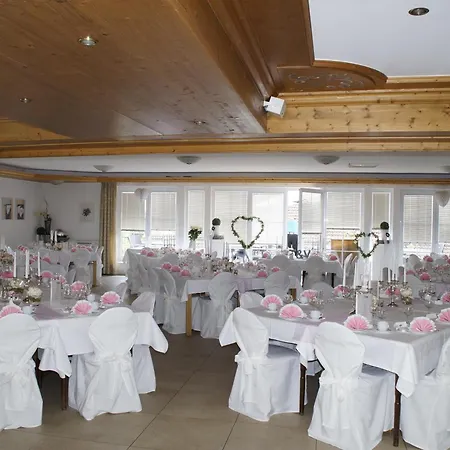 Szálloda Sonnenhalde Landgasthof Bieg Neuler